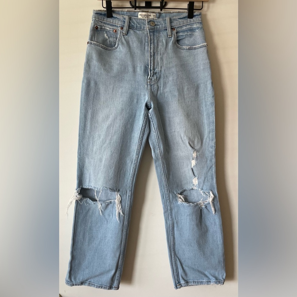 Abercrombie Ankle Straight Jeans